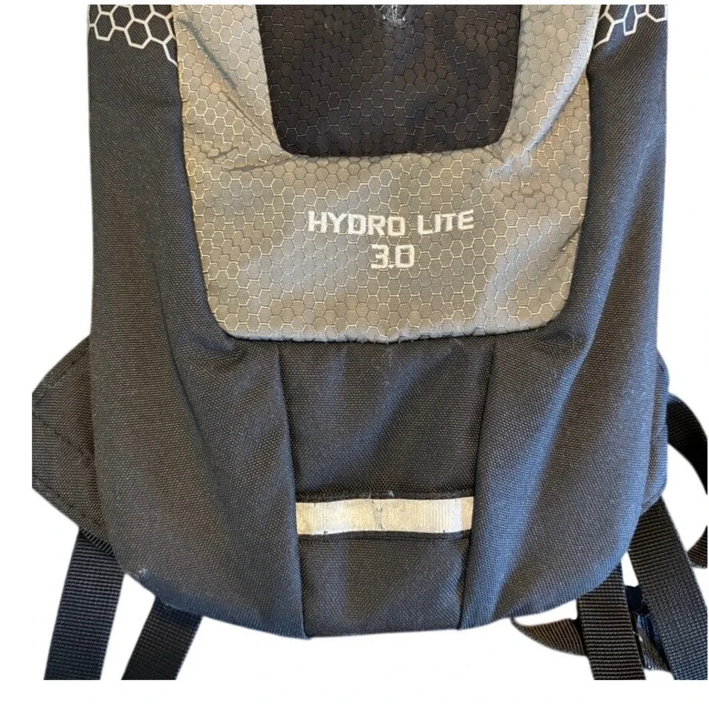 Deuter Hydro Lite 3.0 Hydration‎ Pack Black Gray Airstripes Backpack Hiking